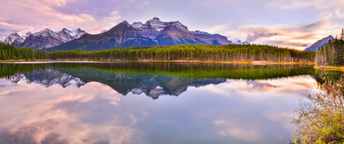Canada in 3 Weeks — From Rocky Mountain Peaks to Maritime Lobster Shacks