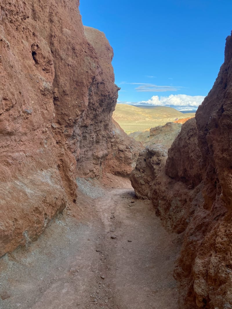 Kyzyl-Chin Valley