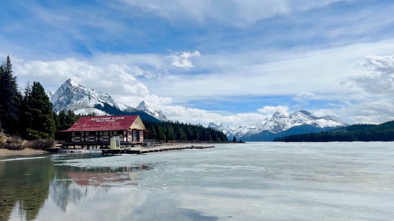 Maligne Lake