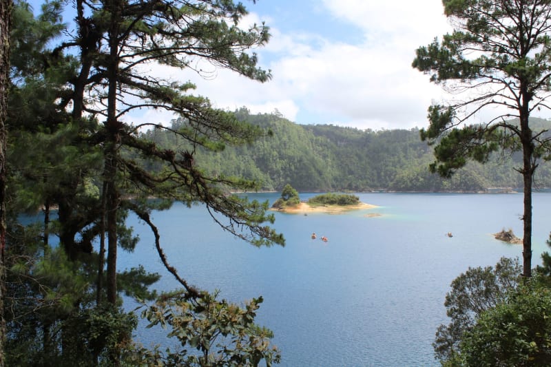 Lagos de Montebello