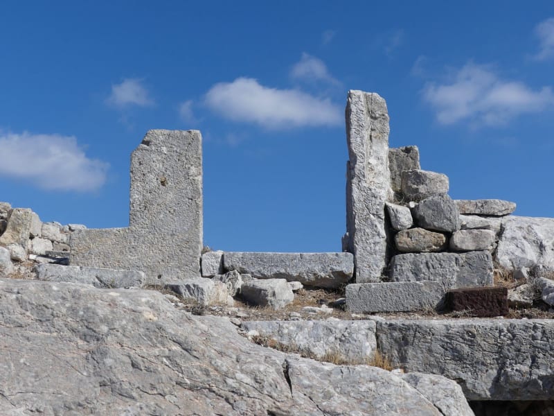 Delos