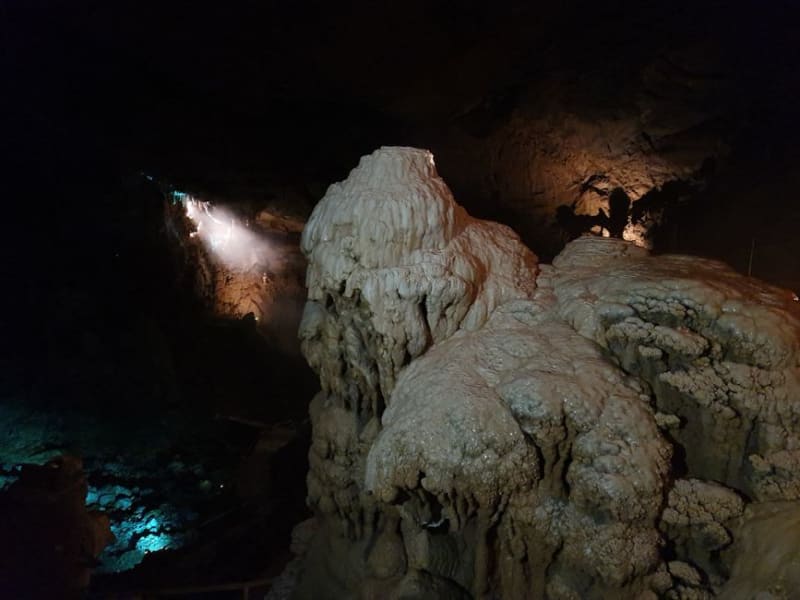 Mawjymbuin Cave