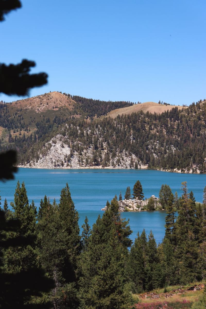 Pyramid Lake
