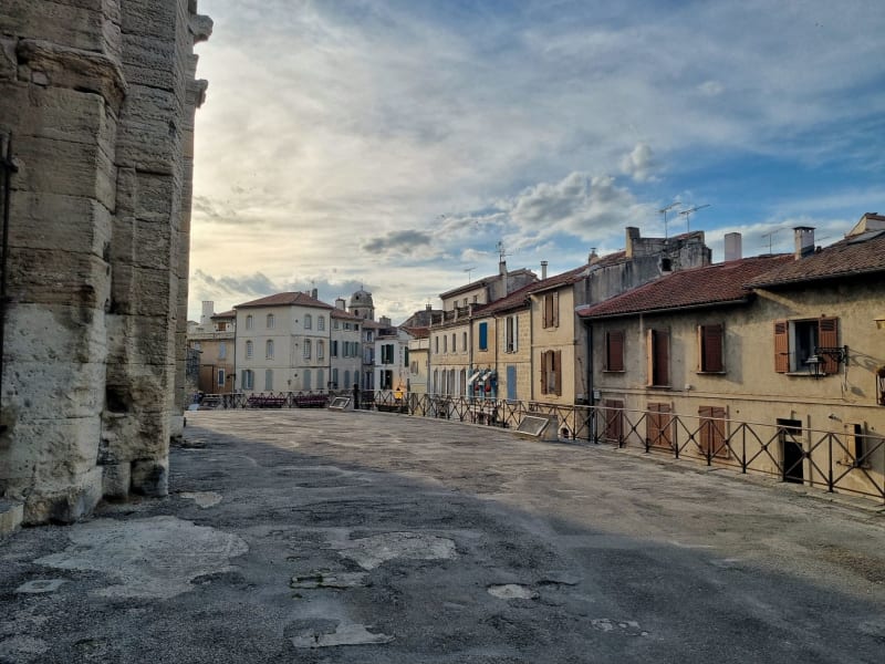 Arles