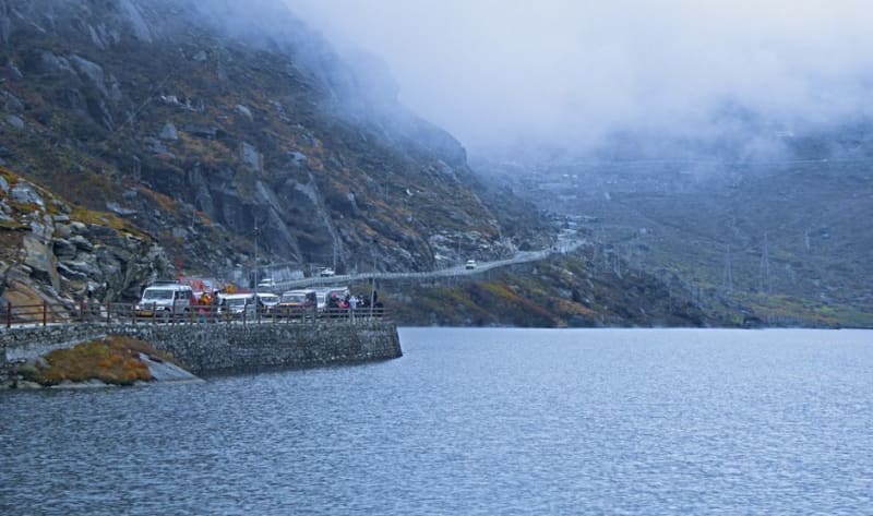 Khecheopalri Lake