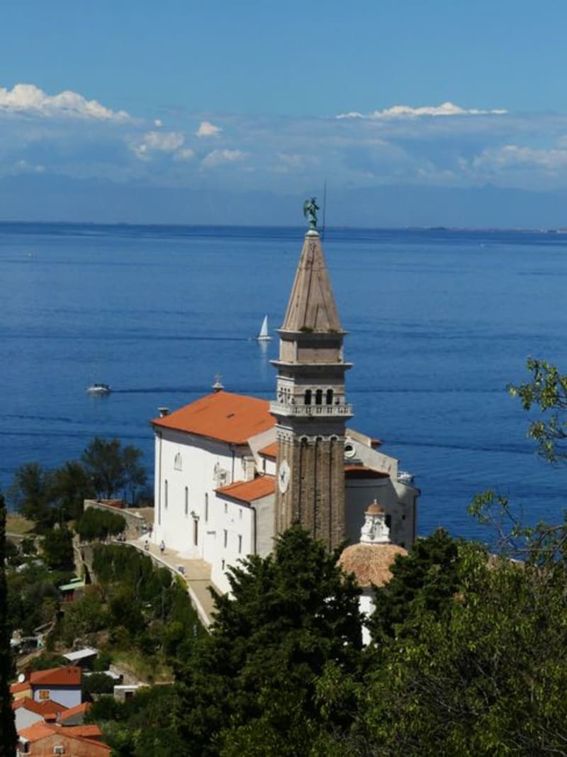 Izola
