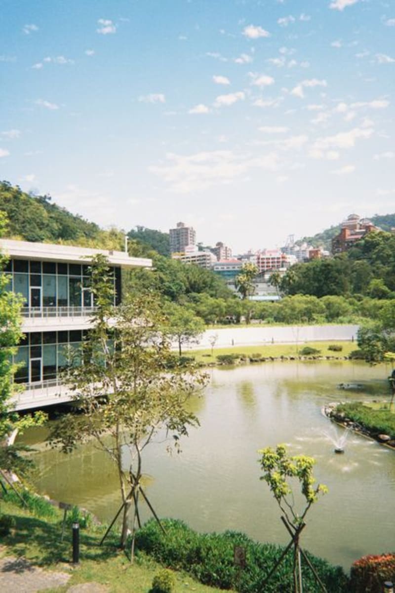Liyu Lake