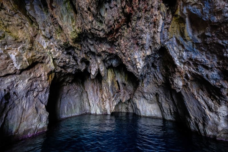 'Anahulu Cave