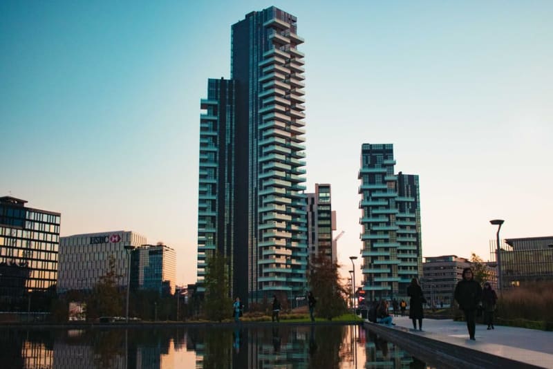 Jumeirah Lake Towers