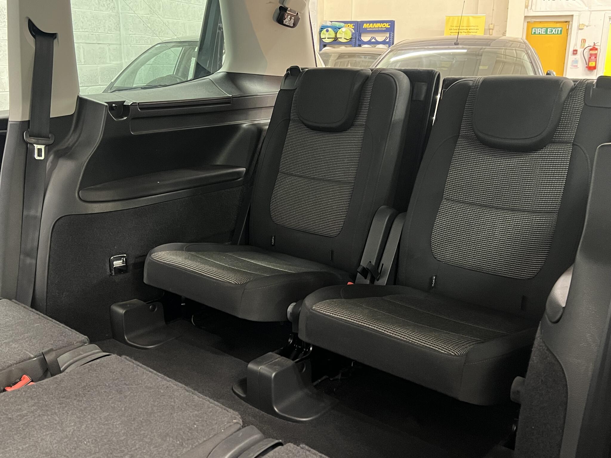 2012 Volkswagen Sharan - Image 44