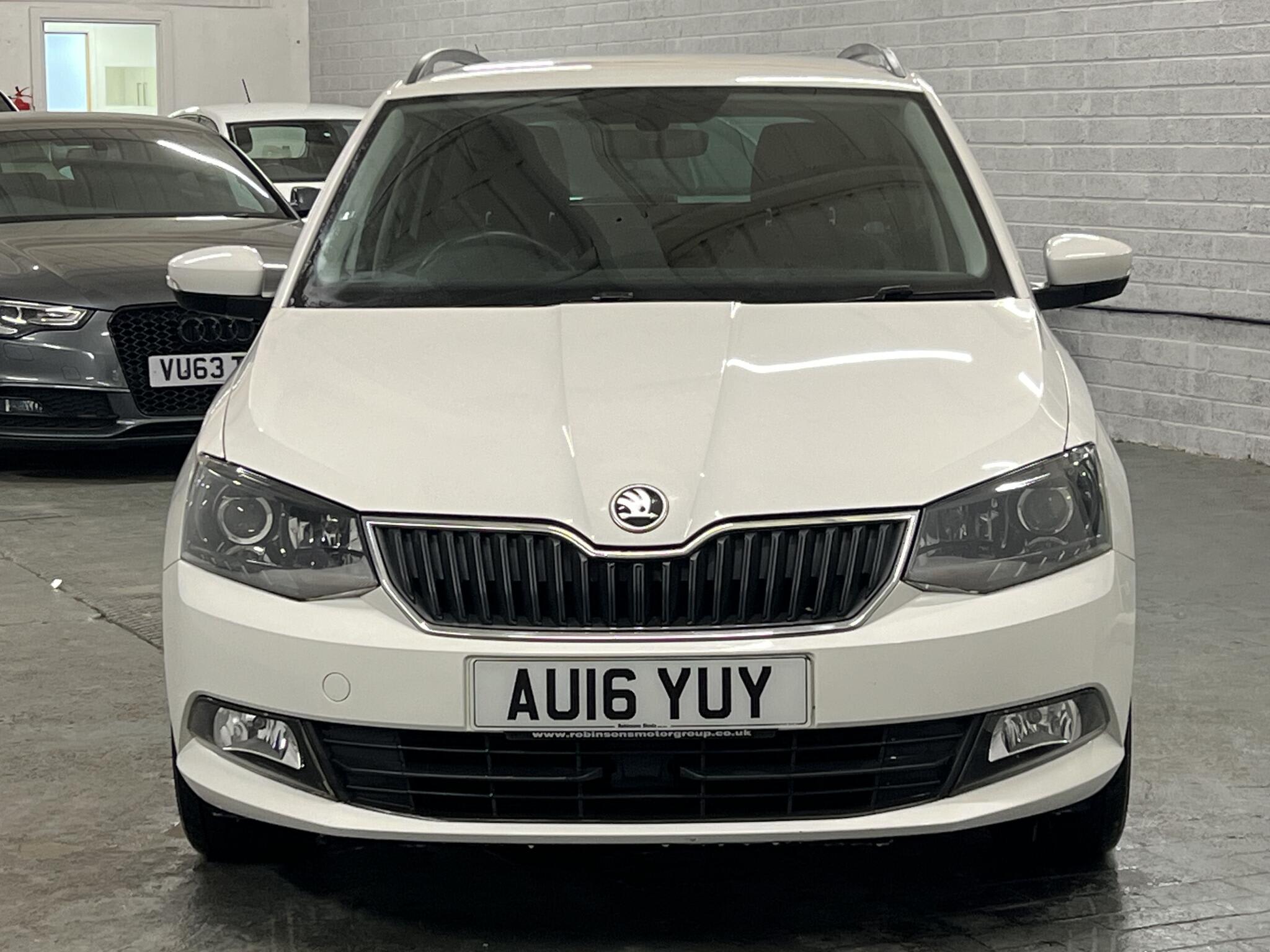 2016 Skoda Fabia - Image 3