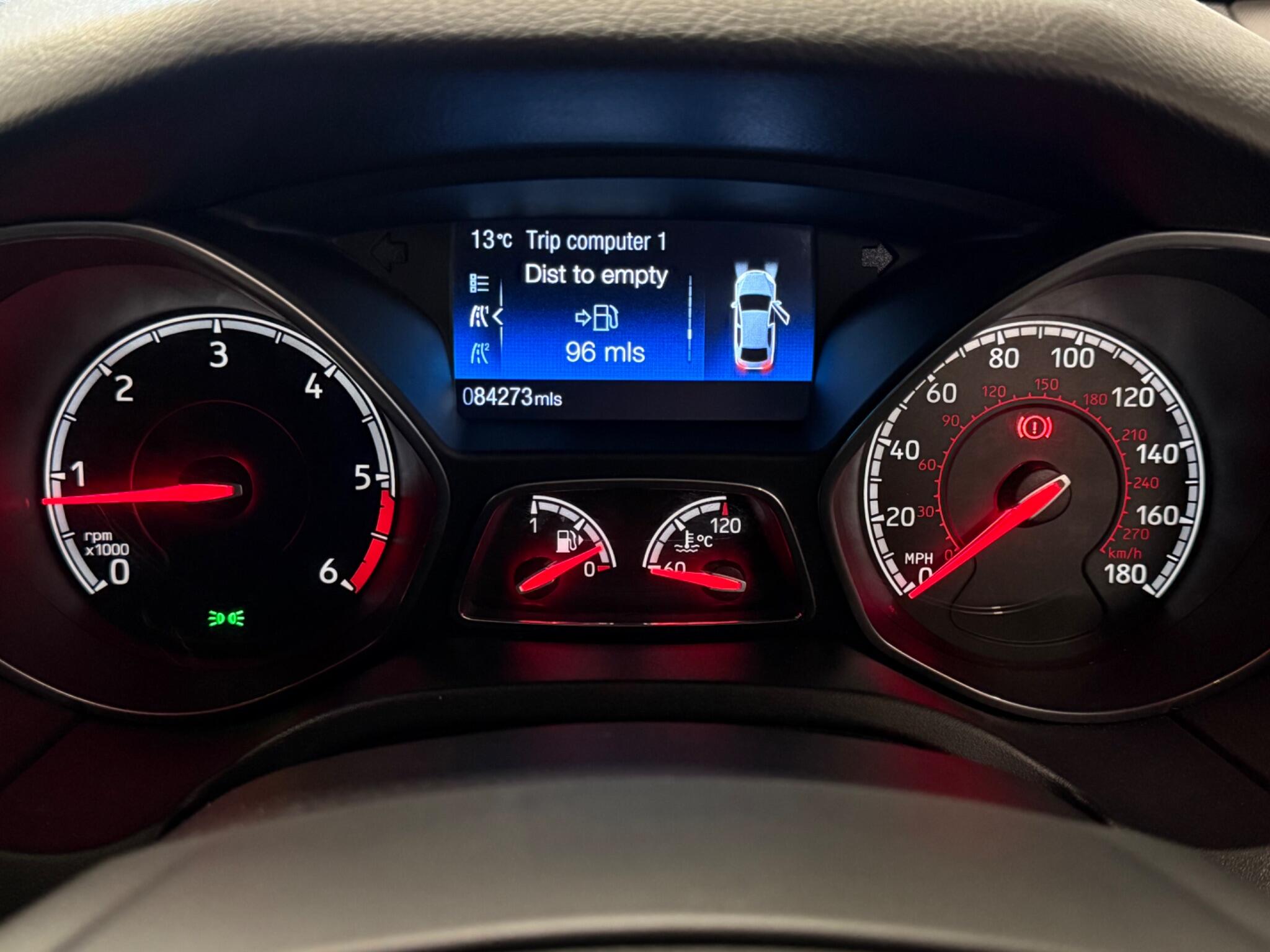 2017 Ford Focus - Image 32