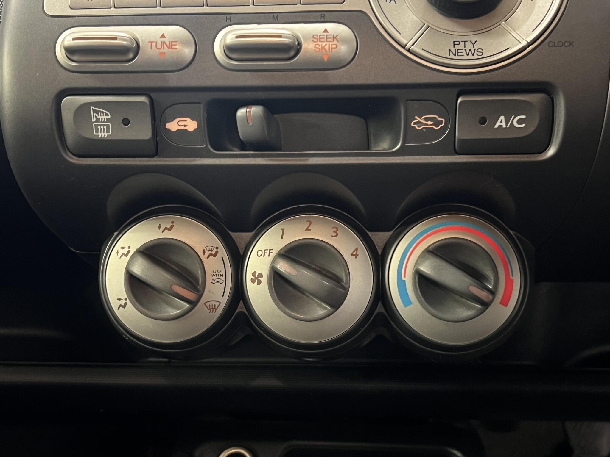 2007 Honda Jazz - Image 29