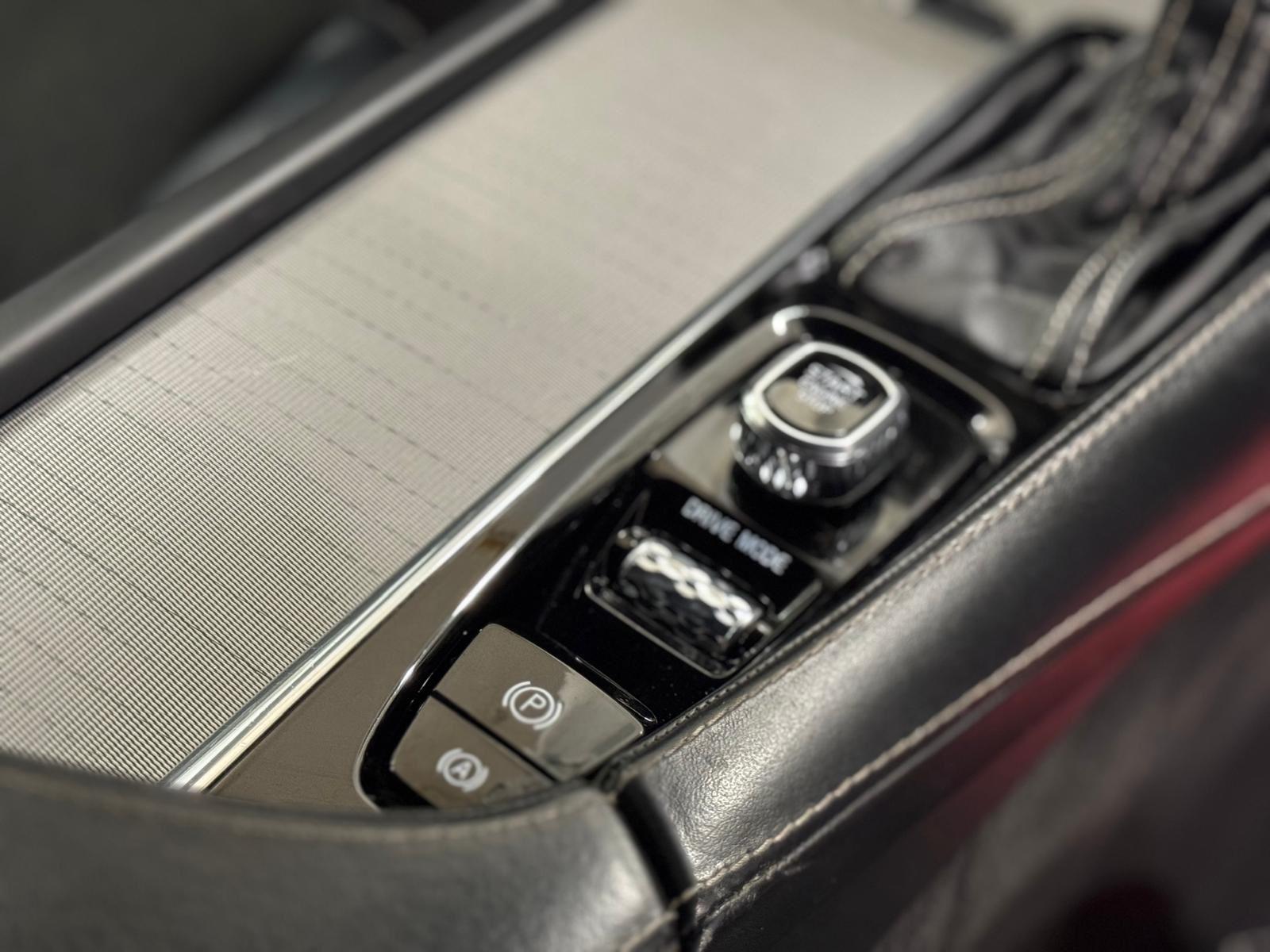 2019 Volvo S90 - Image 33