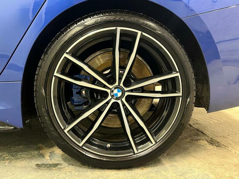 2019 BMW 3 Series - Image 18