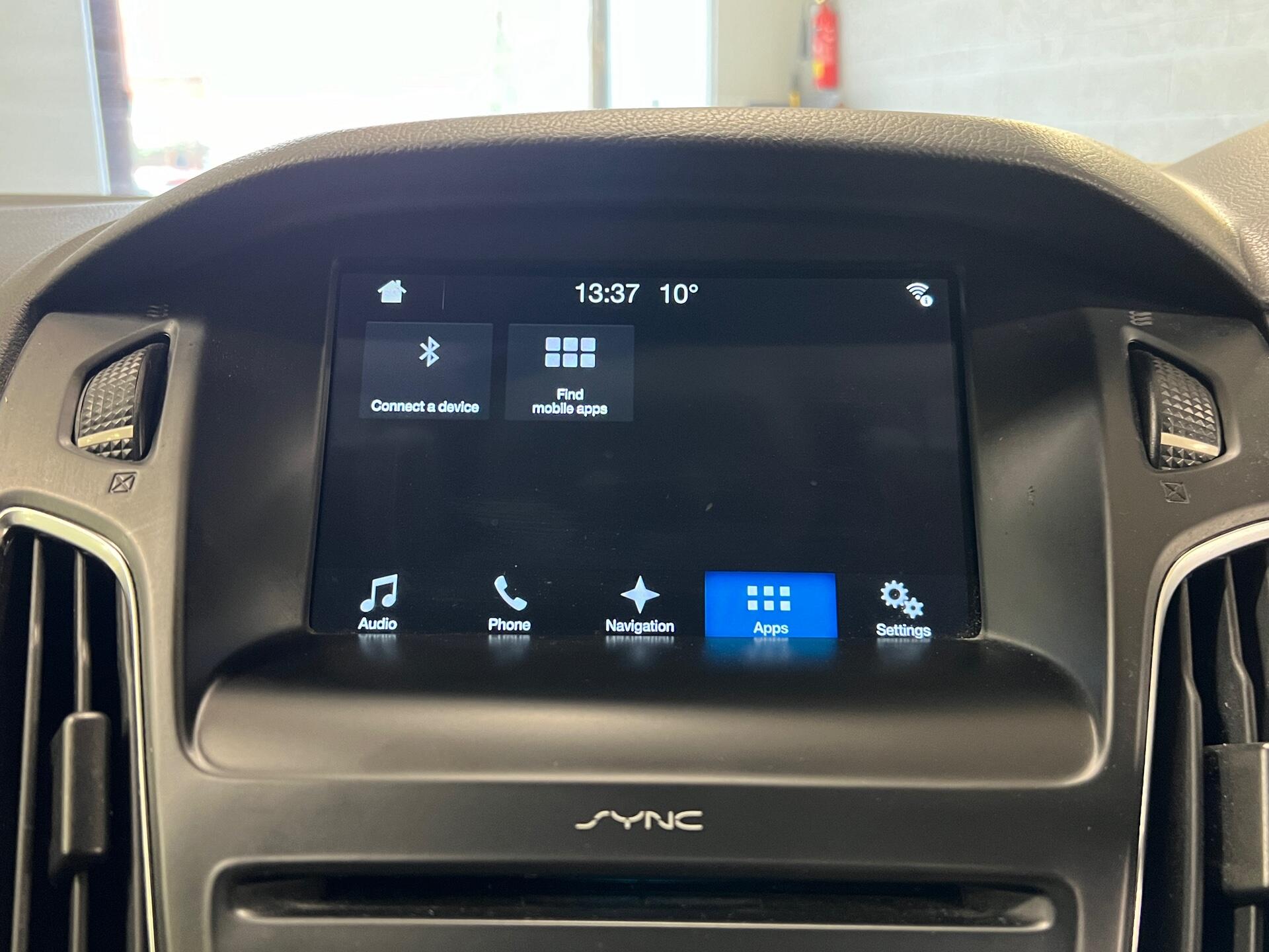 2017 Ford Focus - Image 35