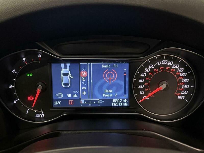 2012 Ford Mondeo - Image 26