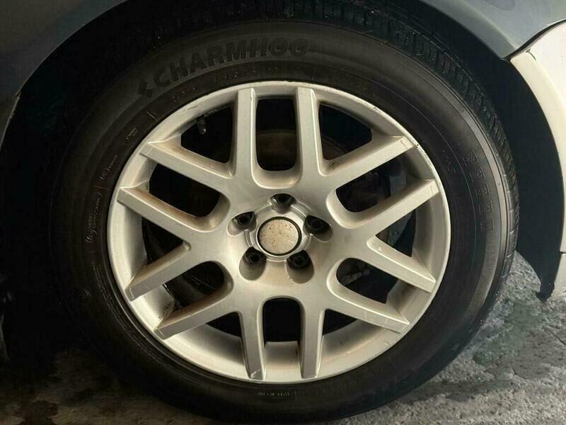 2001 Volkswagen Golf - Image 11