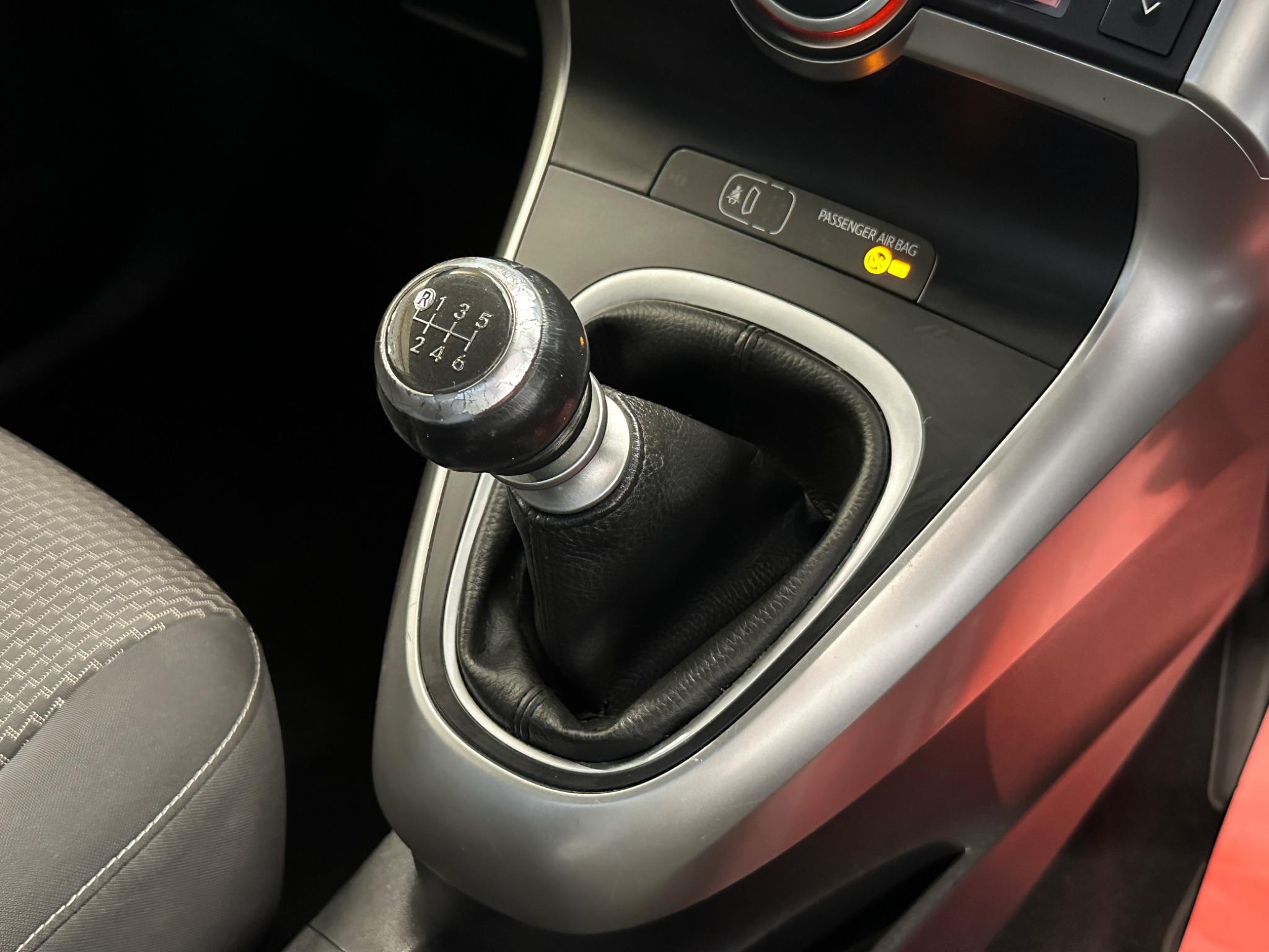 2015 Toyota Verso - Image 31