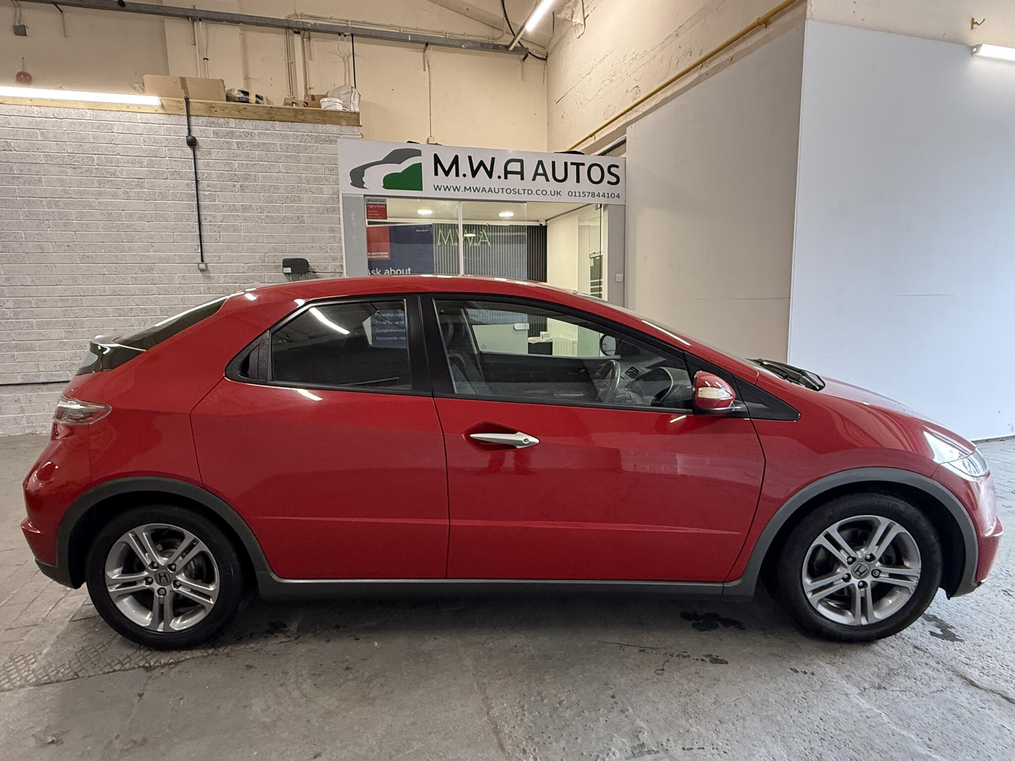 2011 Honda Civic - Image 3