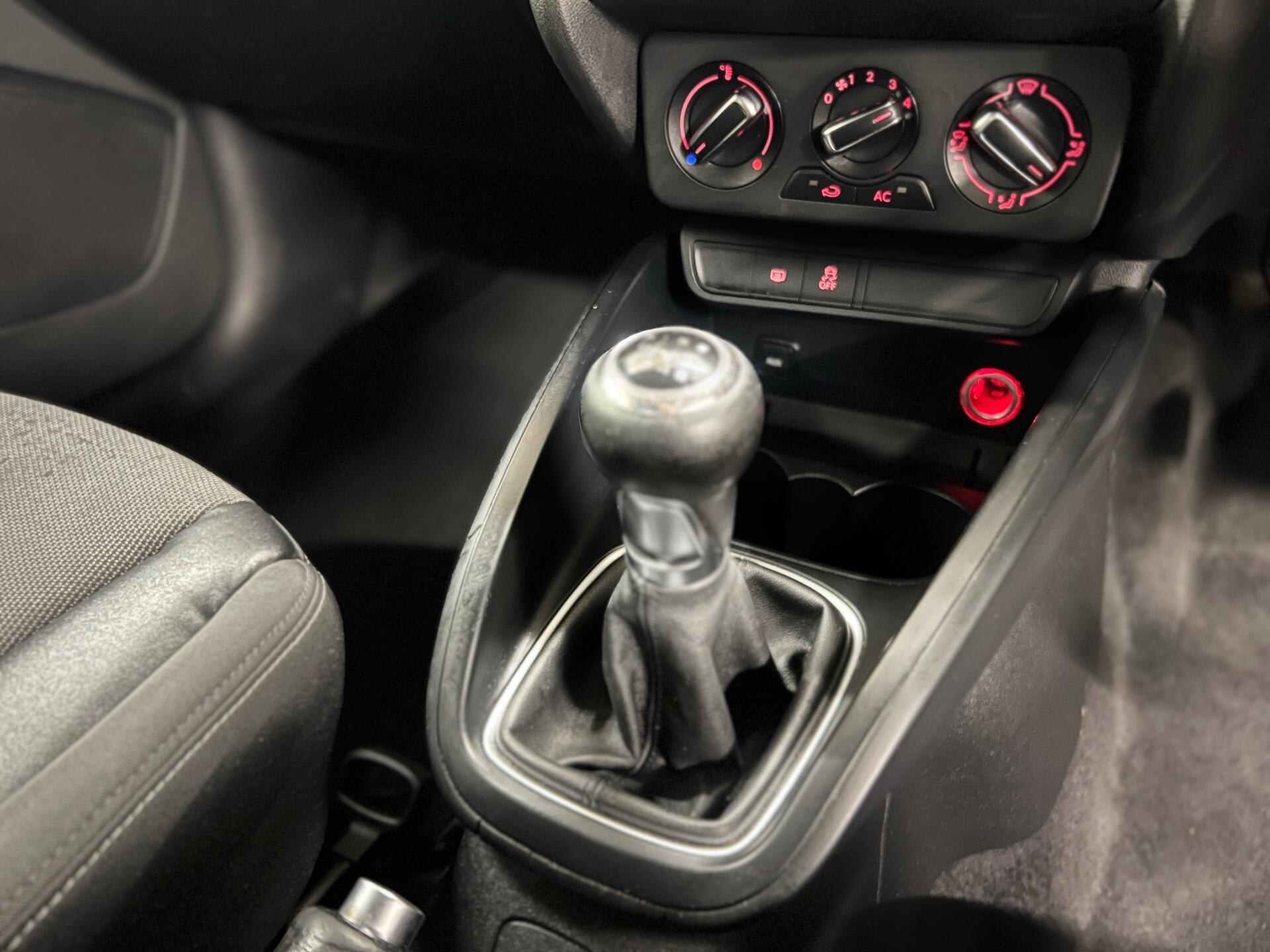 2014 Audi A1 - Image 36