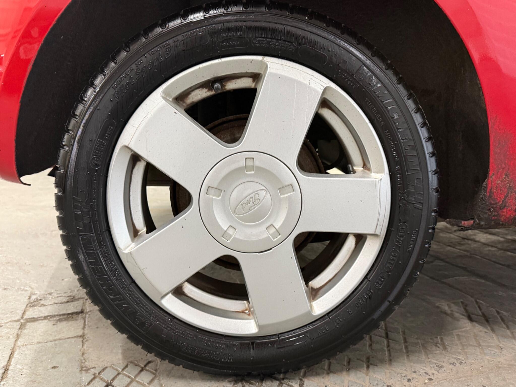 2005 Ford Fiesta - Image 12