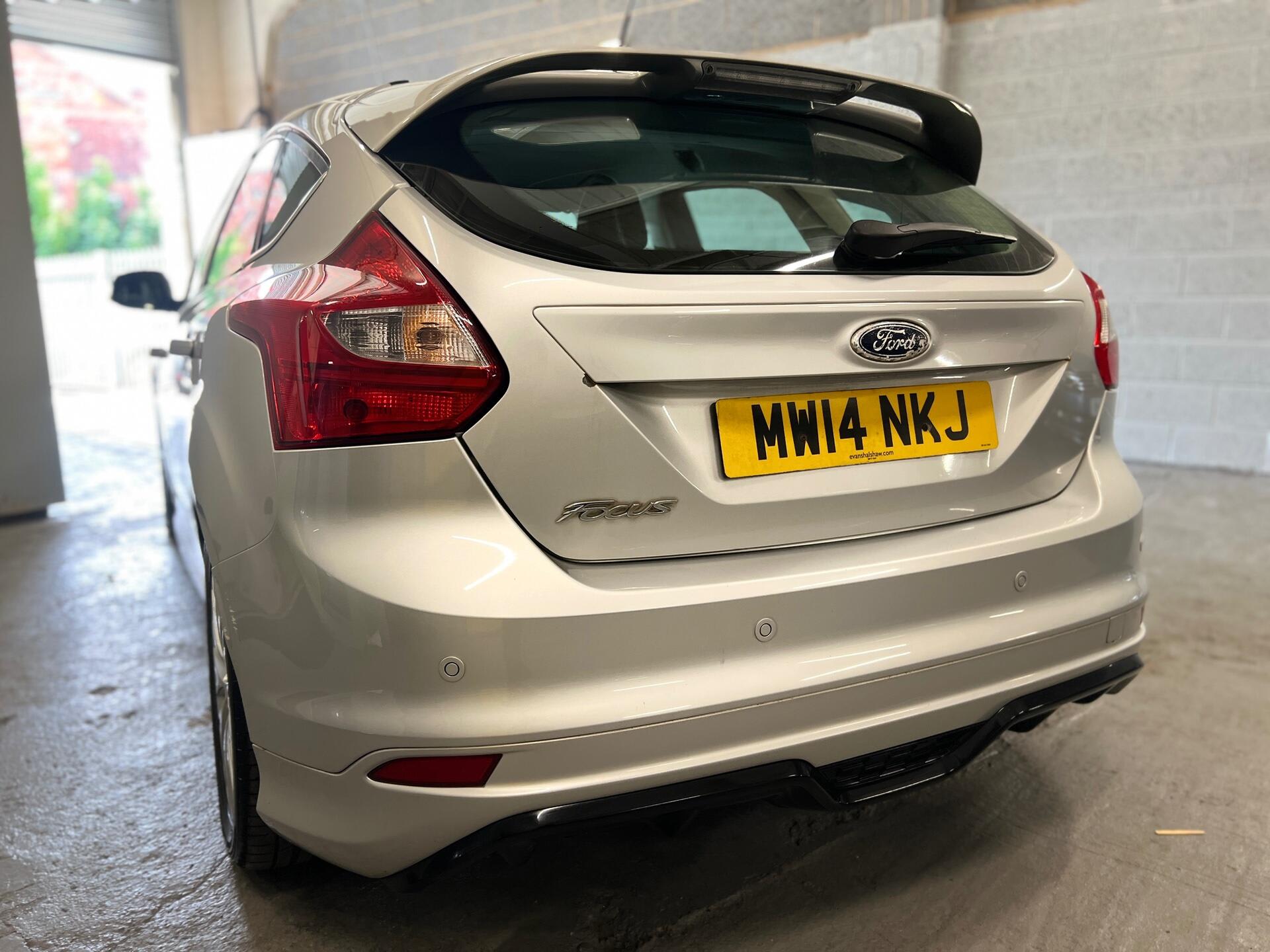 2014 Ford Focus - Image 23