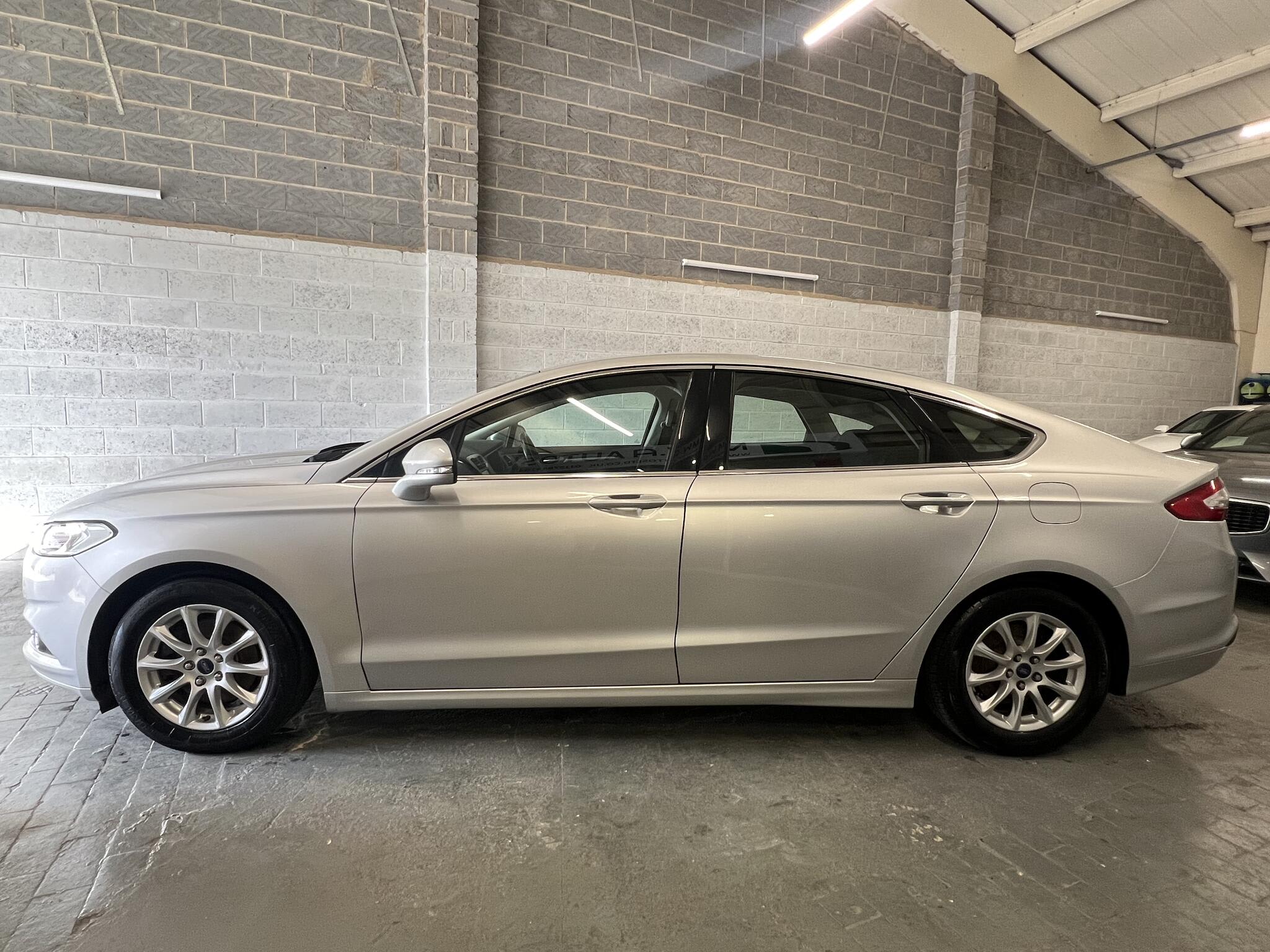 2015 Ford Mondeo - Image 13