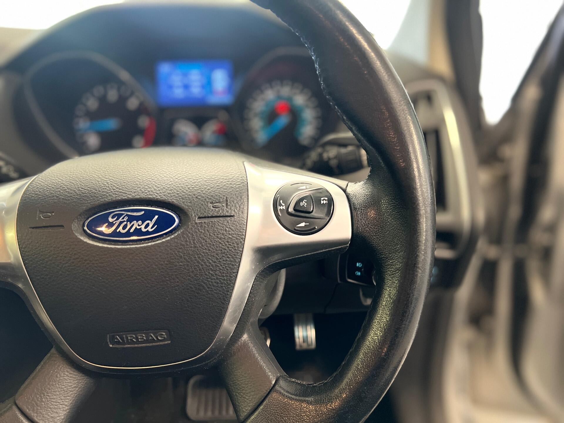 2014 Ford Focus - Image 31