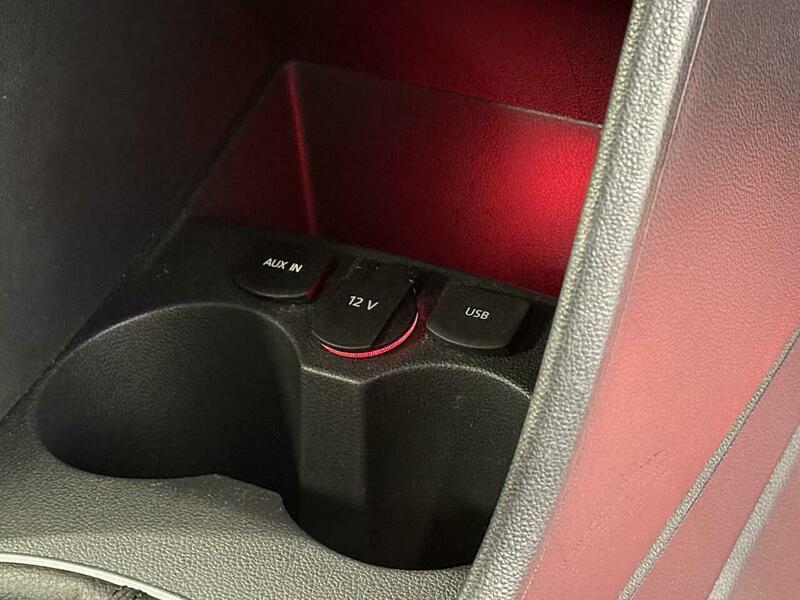 2016 Volkswagen Golf - Image 32