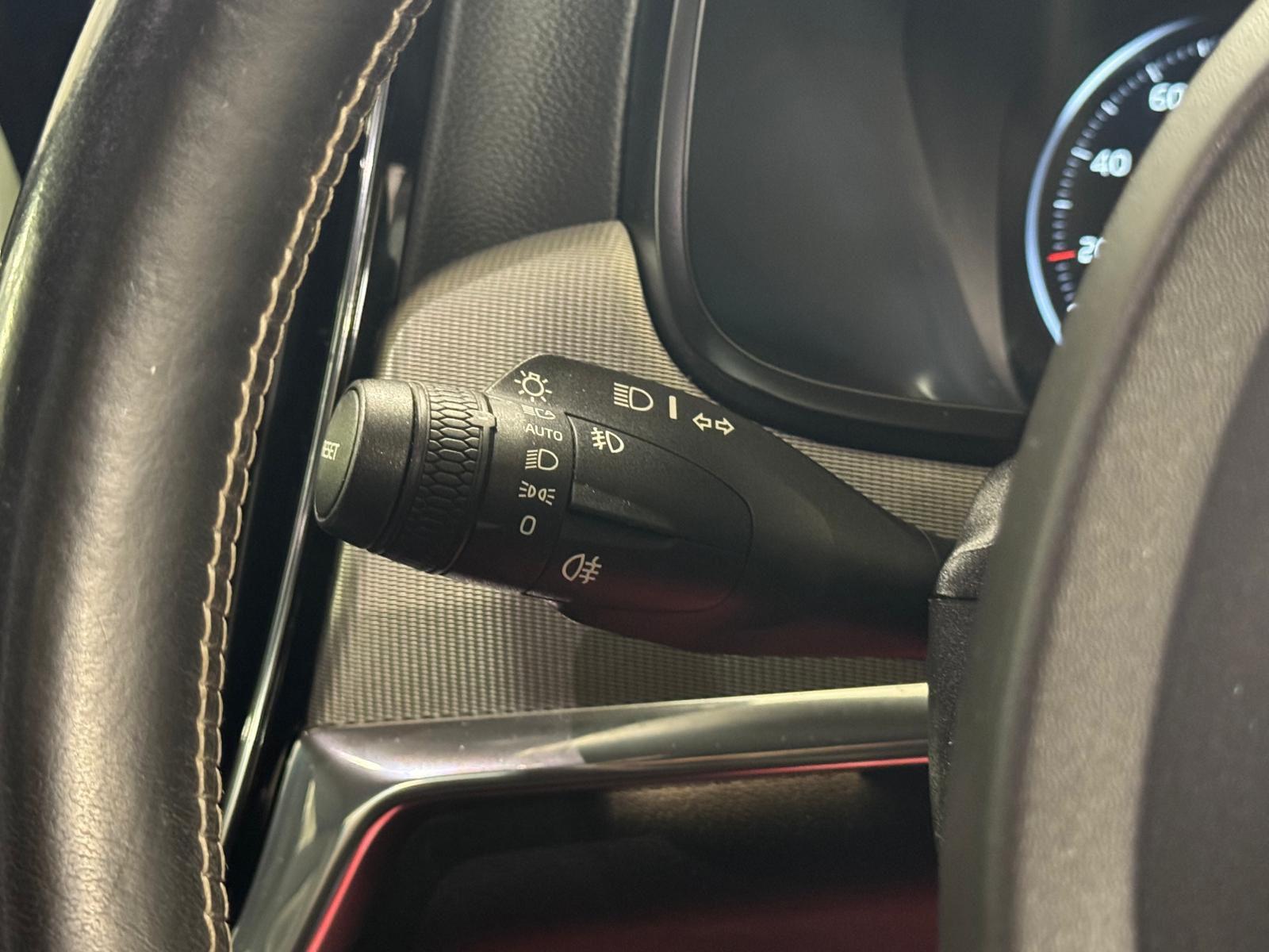 2019 Volvo S90 - Image 24