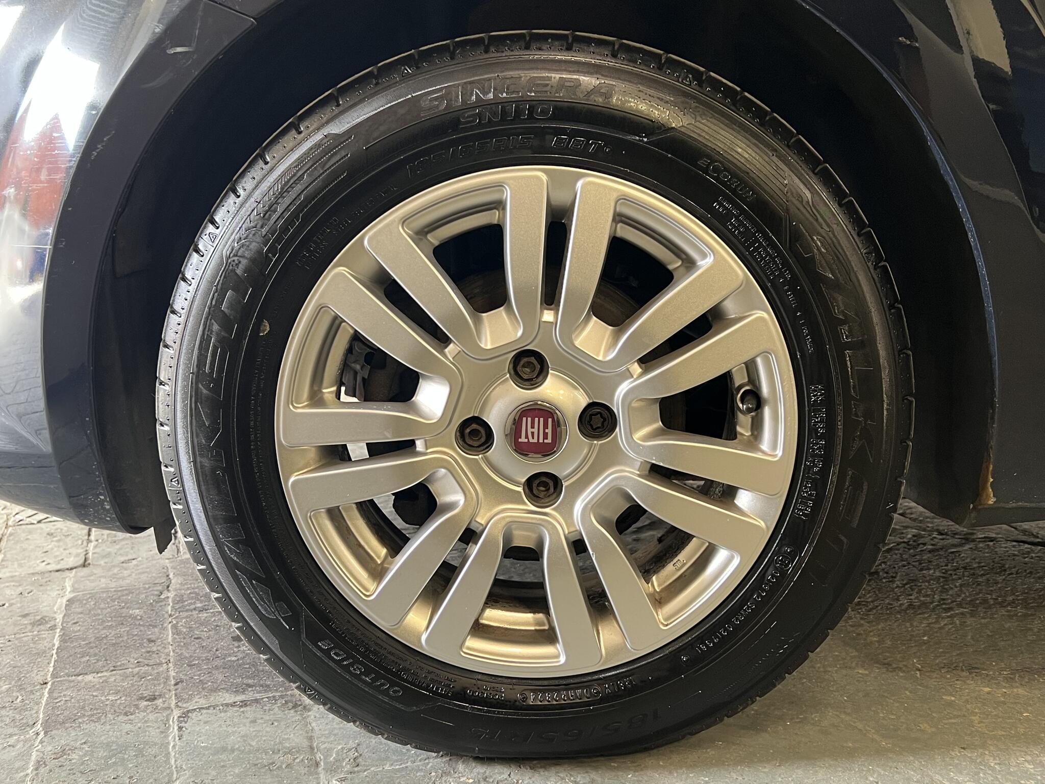 2014 Fiat Punto - Image 13