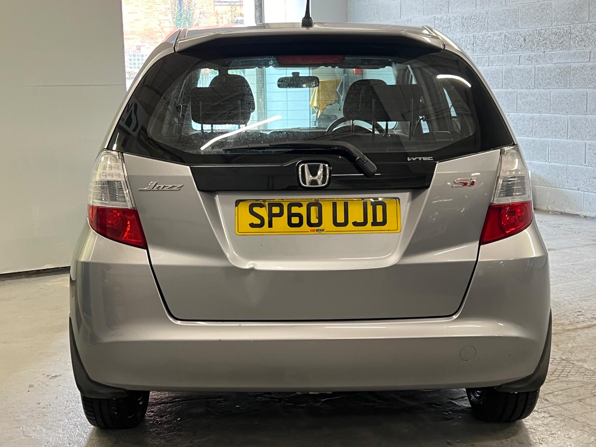 2010 Honda Jazz - Image 9