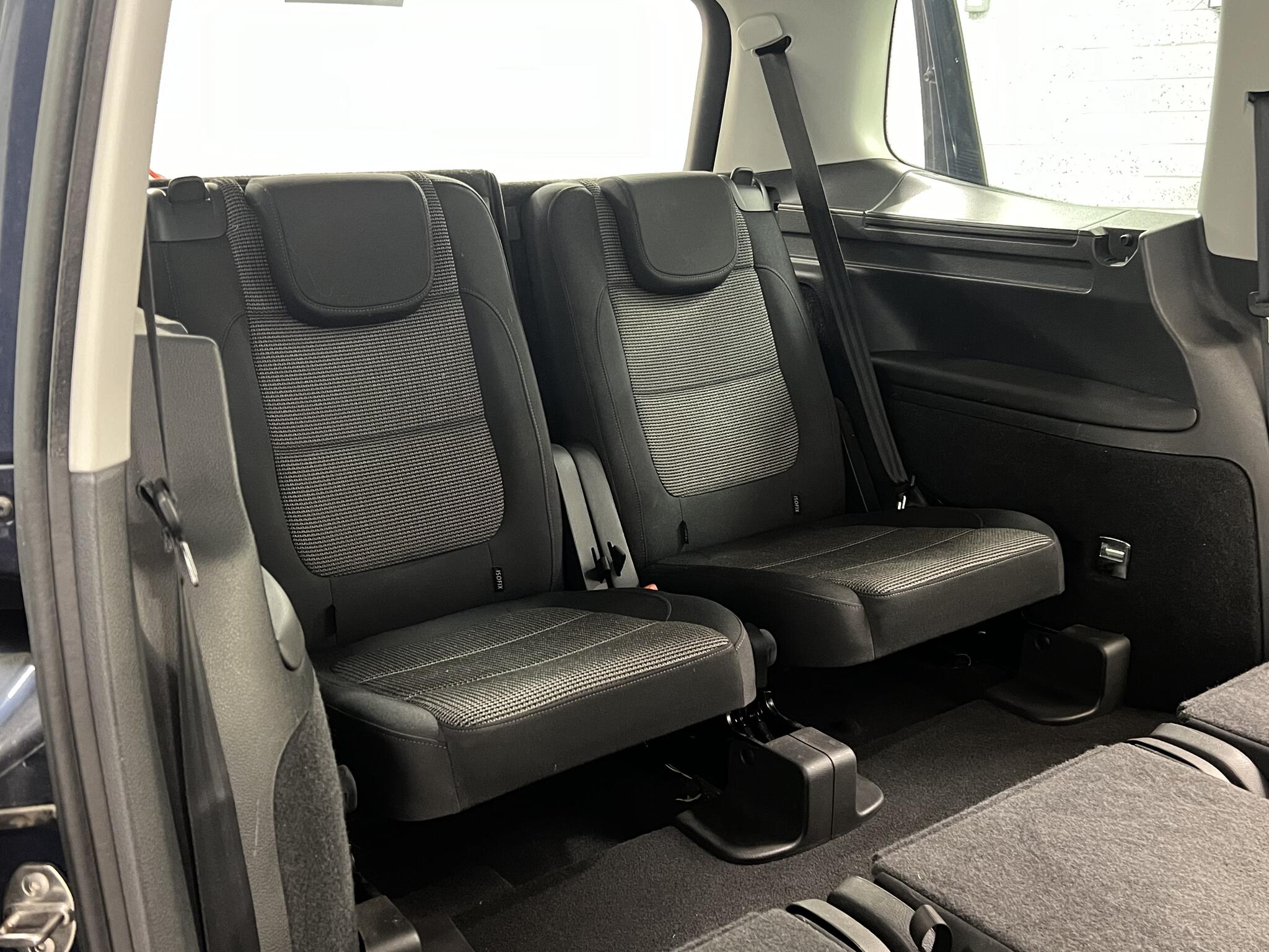 2012 Volkswagen Sharan - Image 42