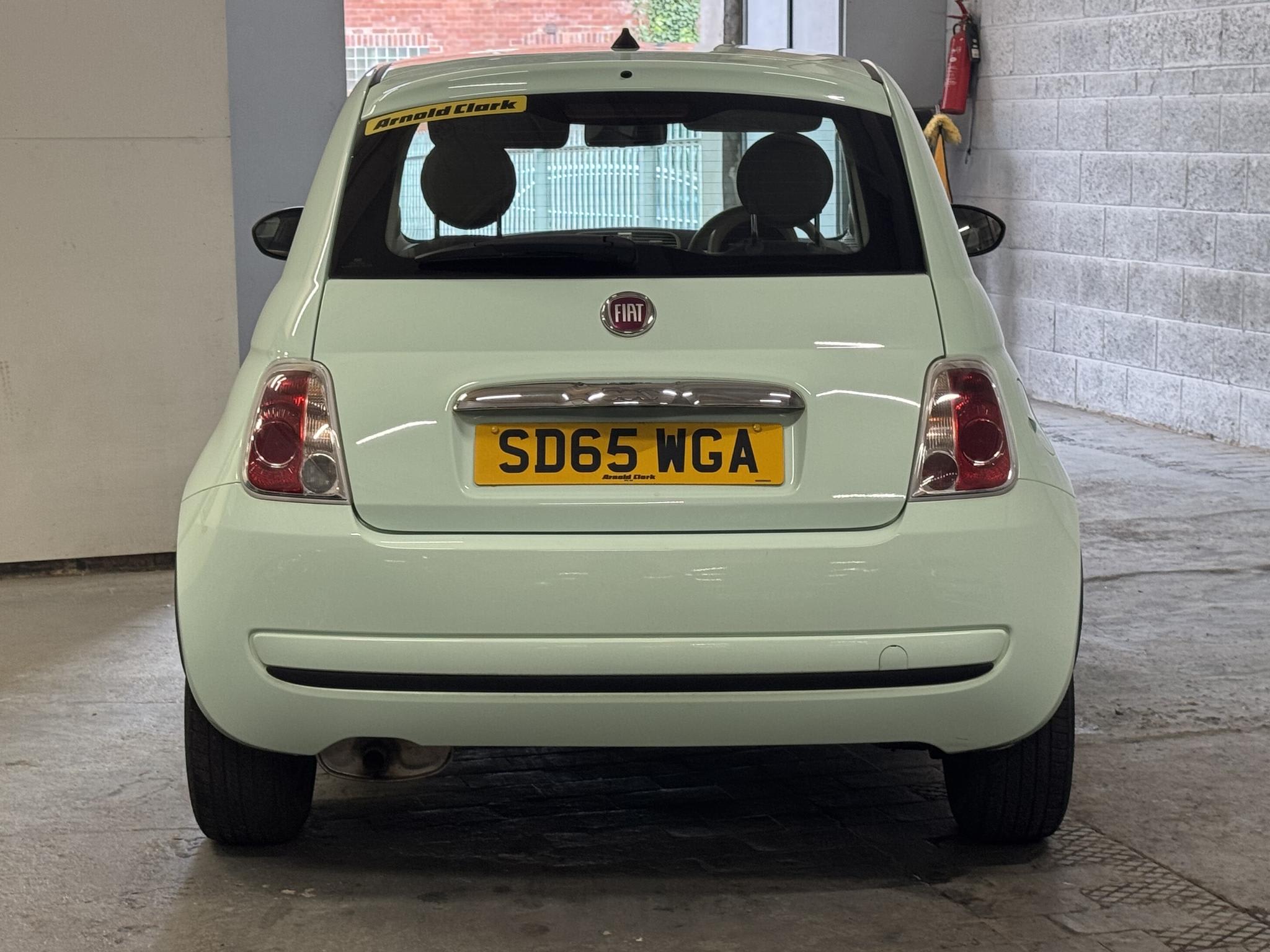 2015 Fiat 500 - Image 9
