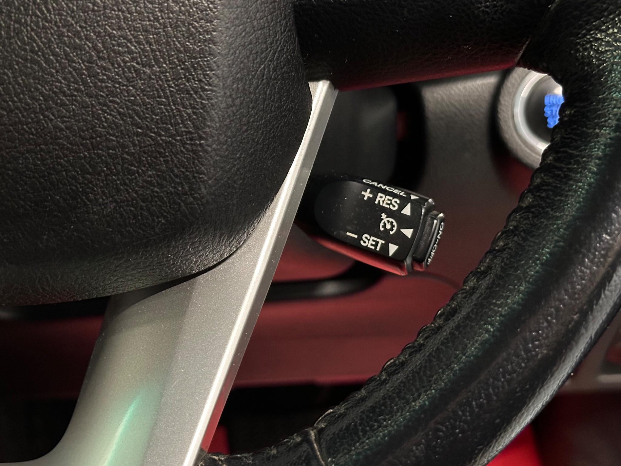 2017 Toyota Hilux - Image 23