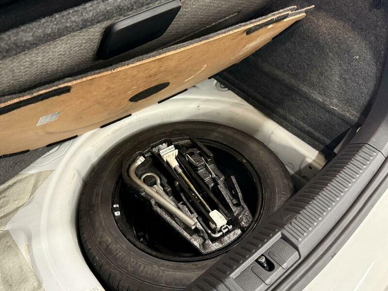 2016 Volkswagen Golf - Image 40