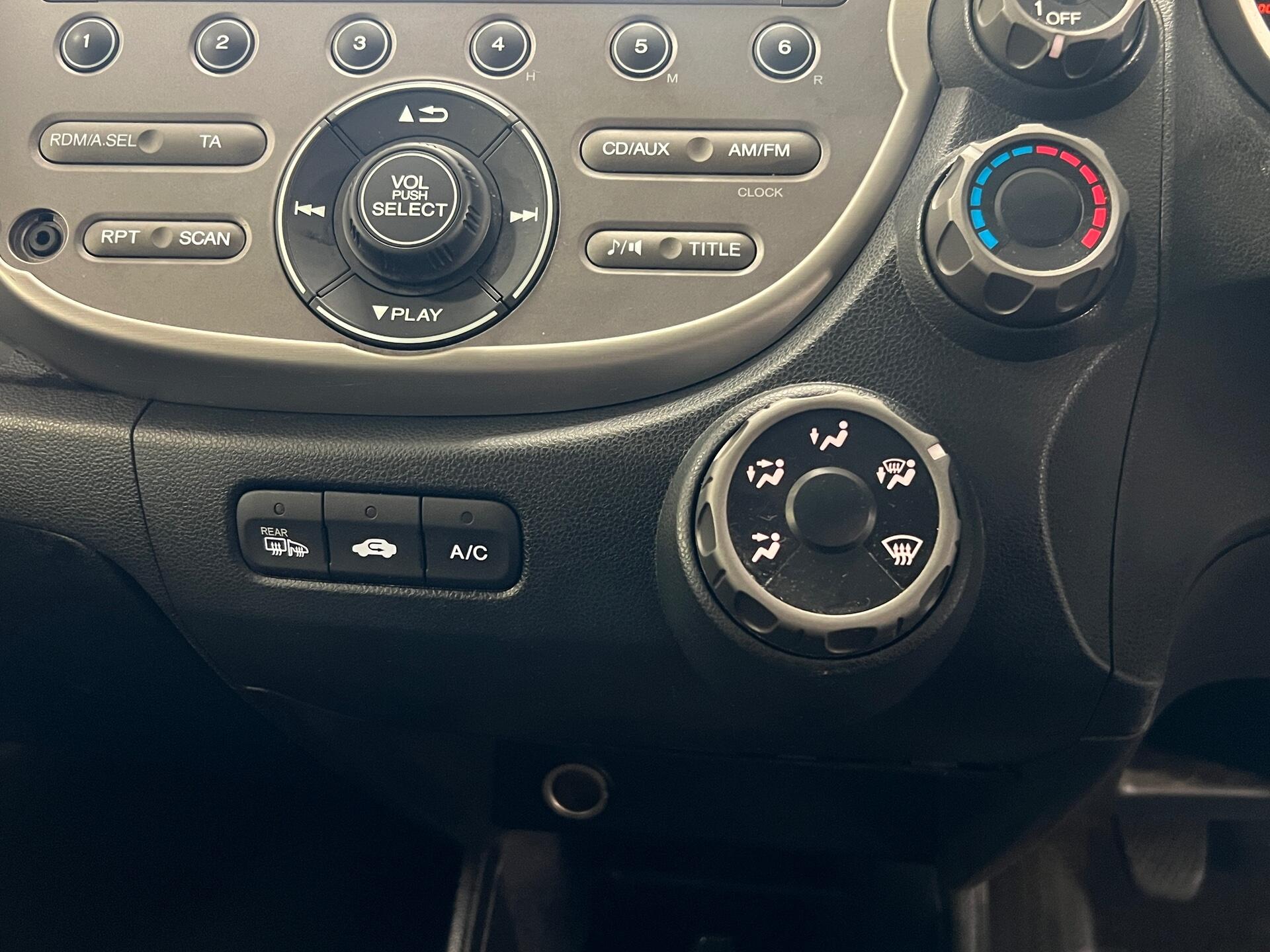 2010 Honda Jazz - Image 31