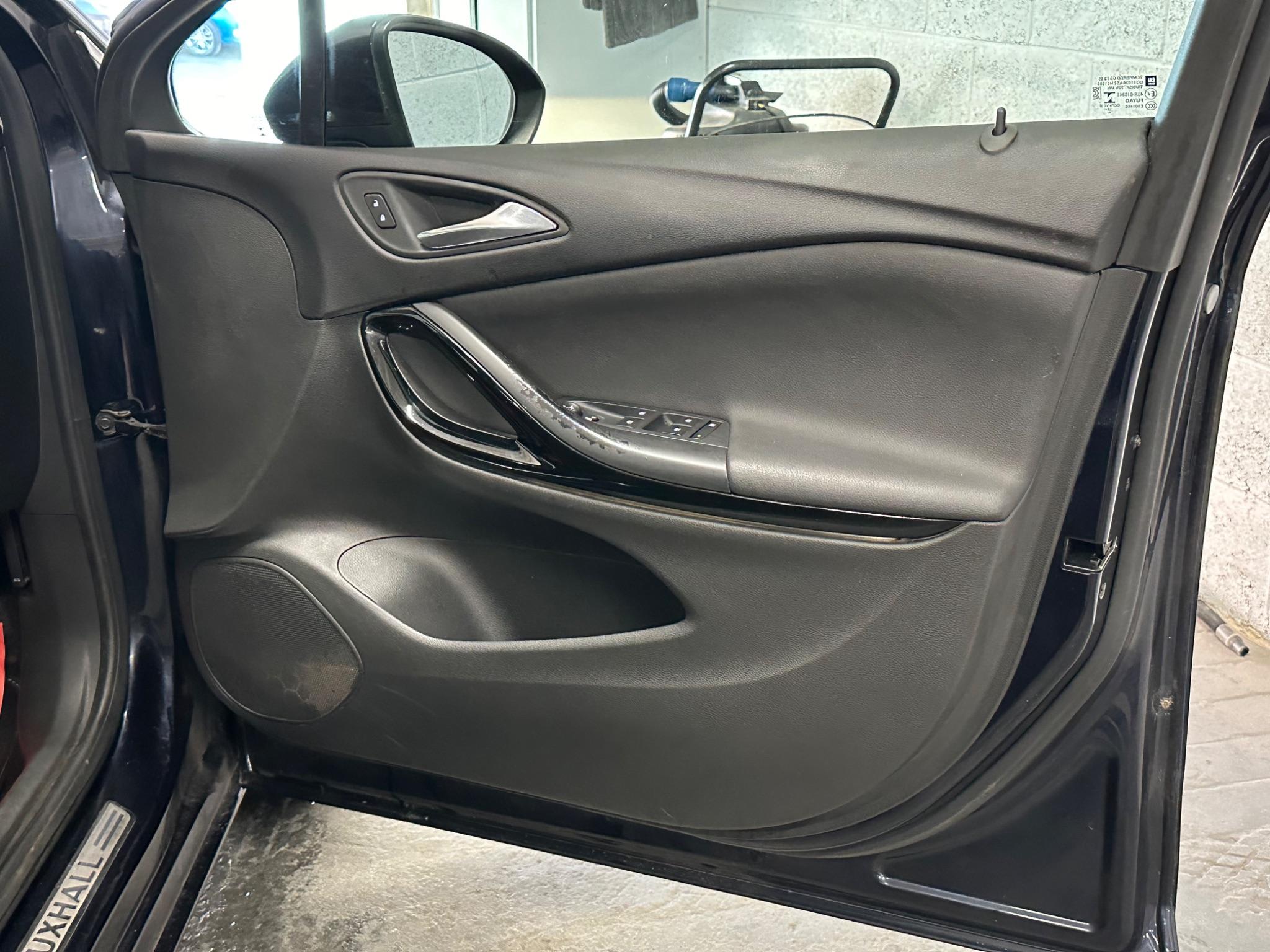 2019 Vauxhall Astra - Image 21