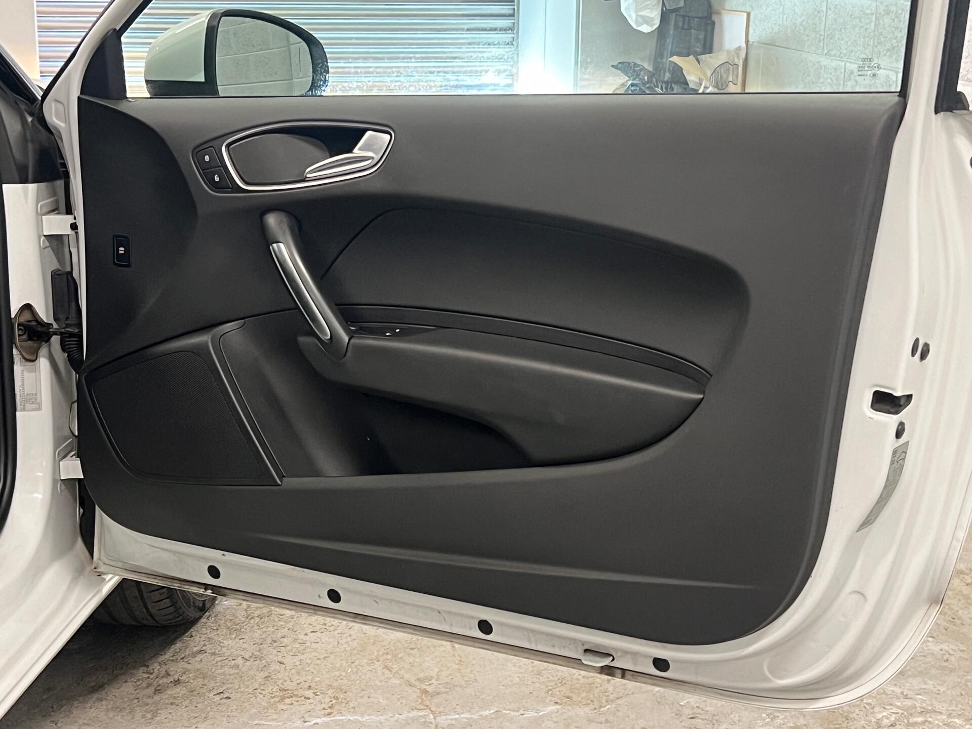 2014 Audi A1 - Image 18