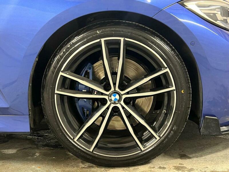 2019 BMW 3 Series - Image 19
