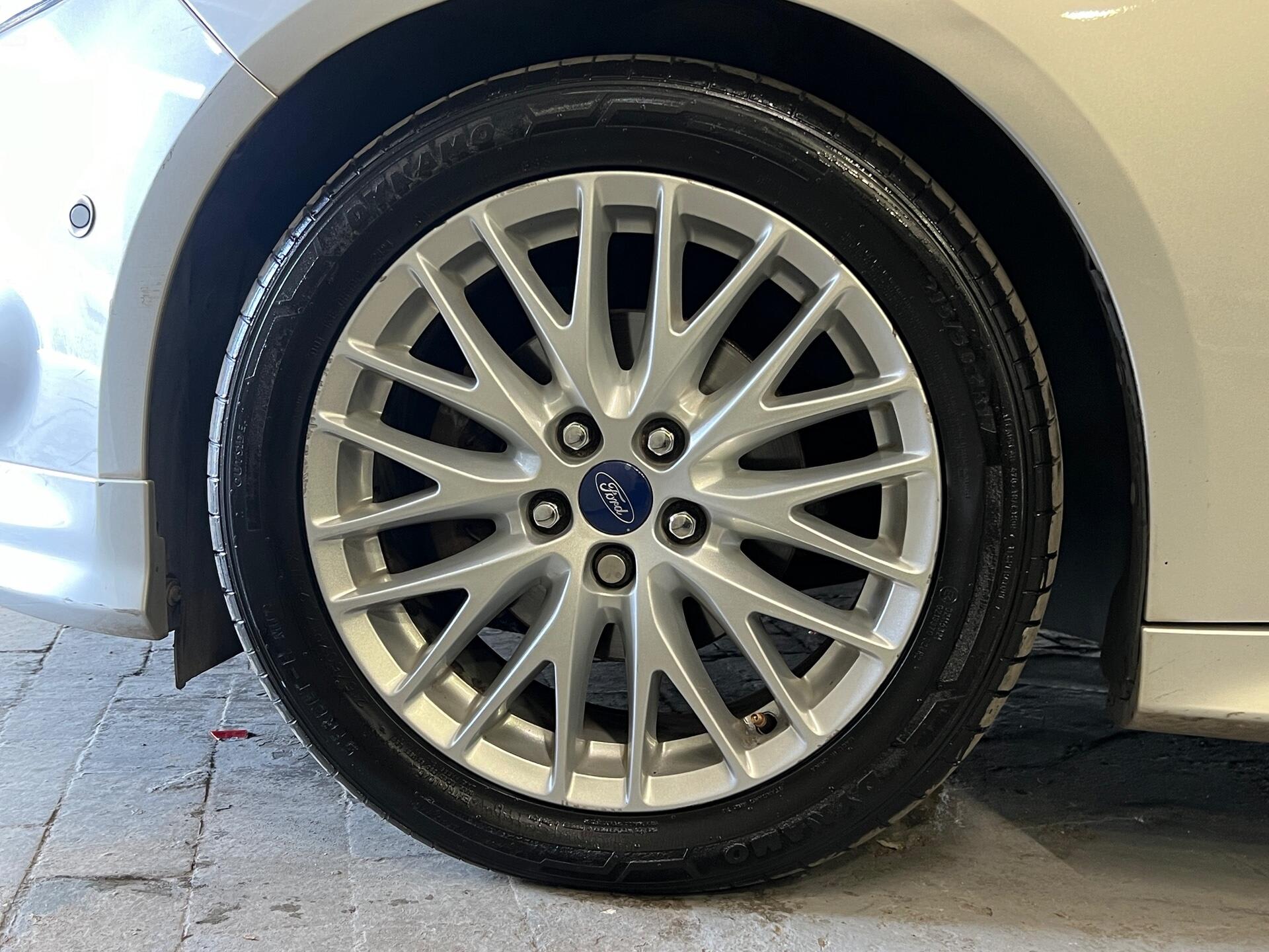 2014 Ford Focus - Image 17