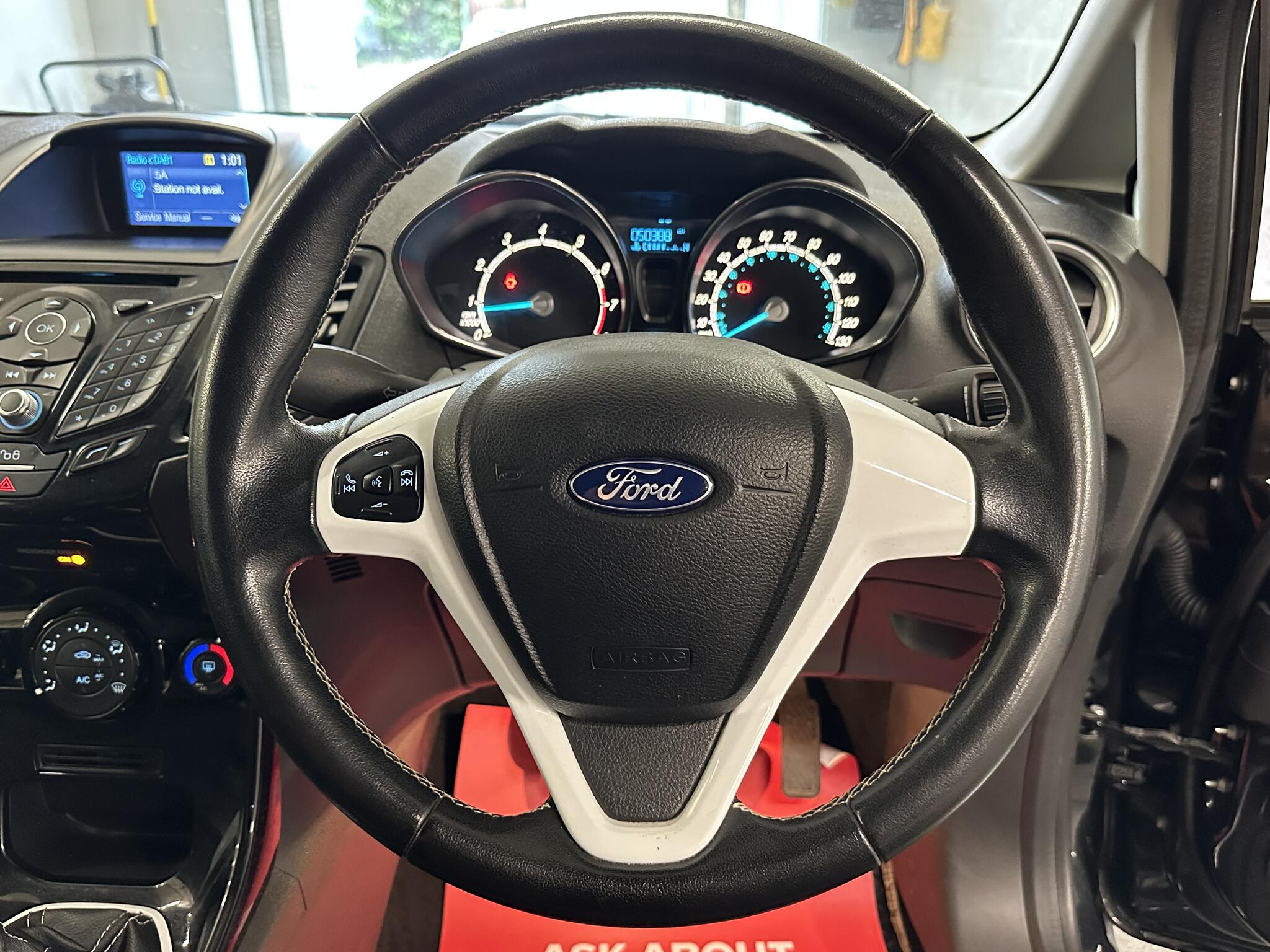 2016 Ford Fiesta - Image 21