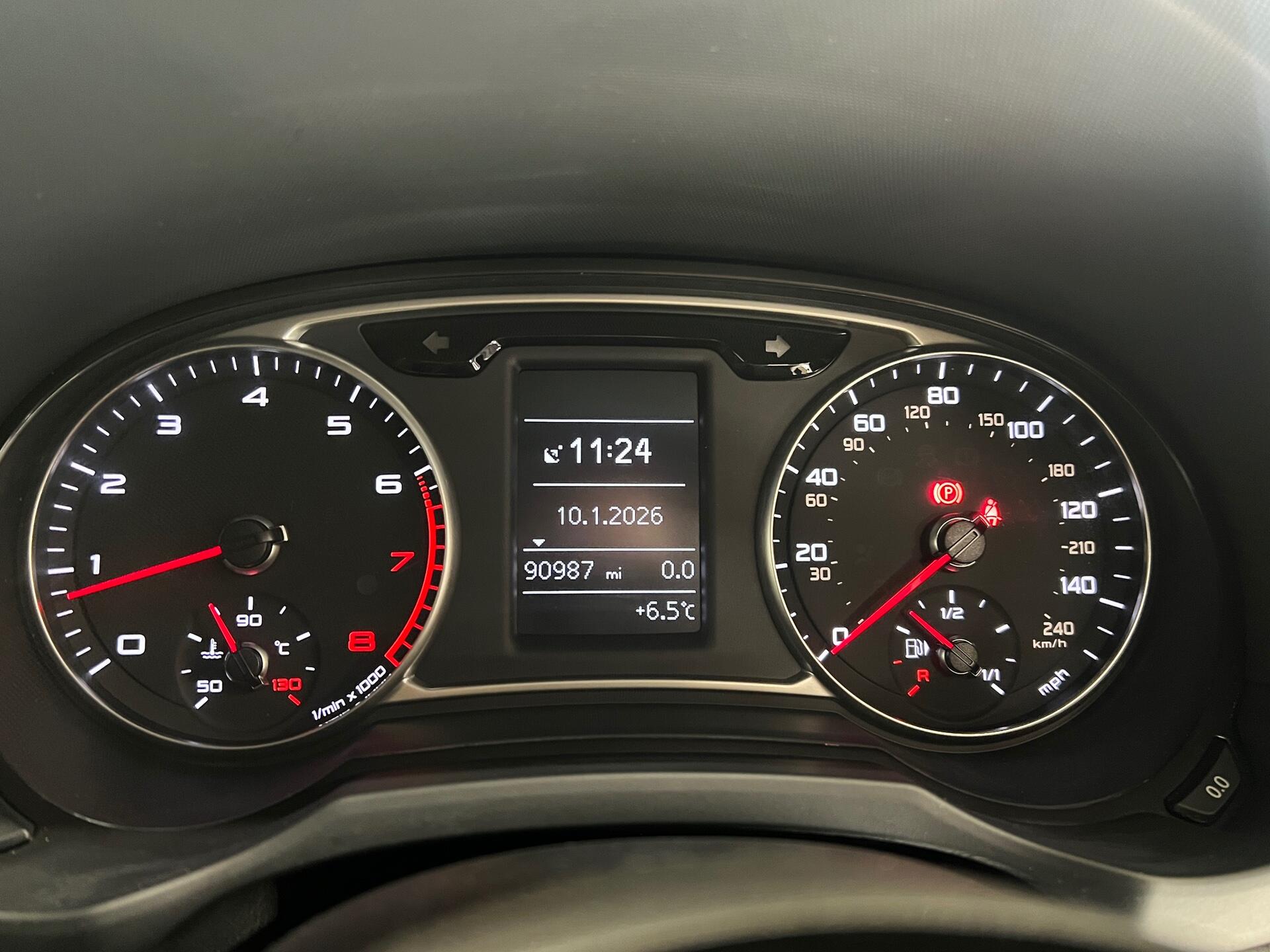 2018 Audi A1 - Image 31