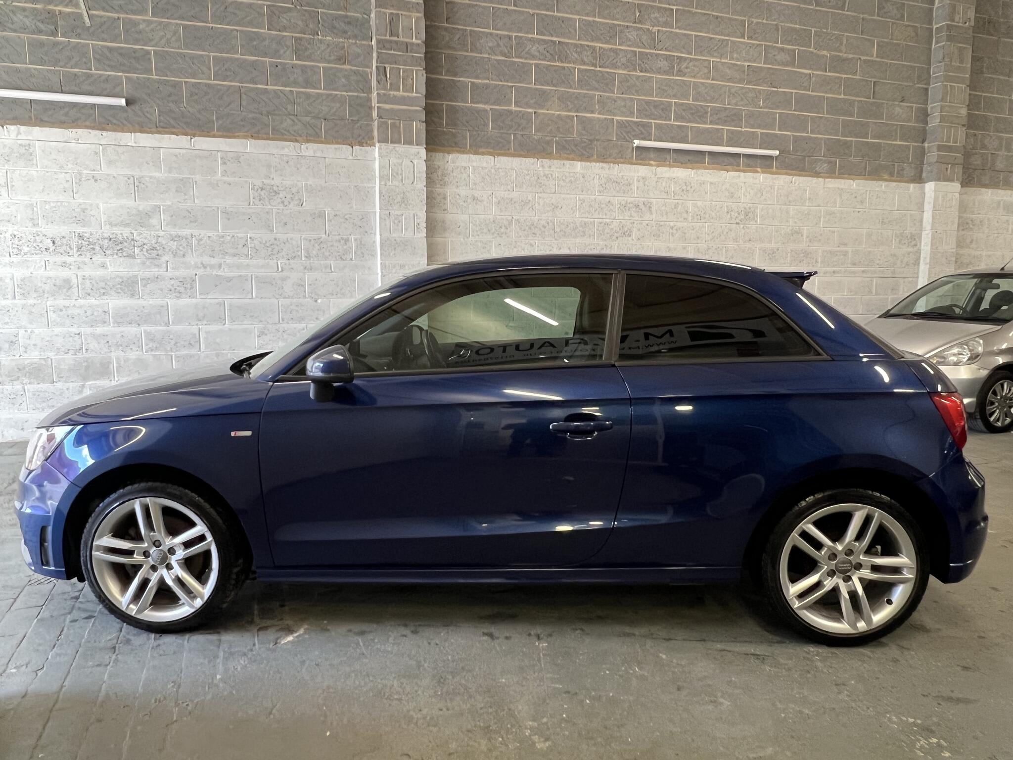 2014 Audi A1 - Image 12