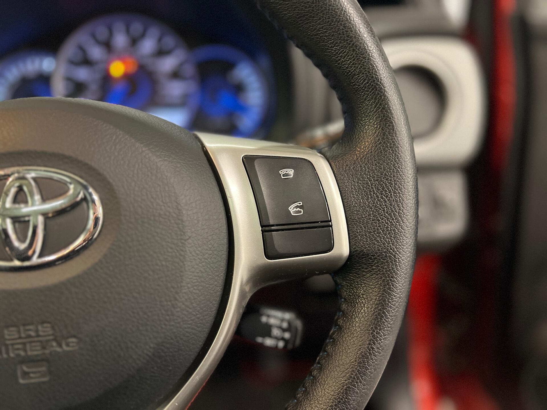 2014 Toyota Yaris - Image 27