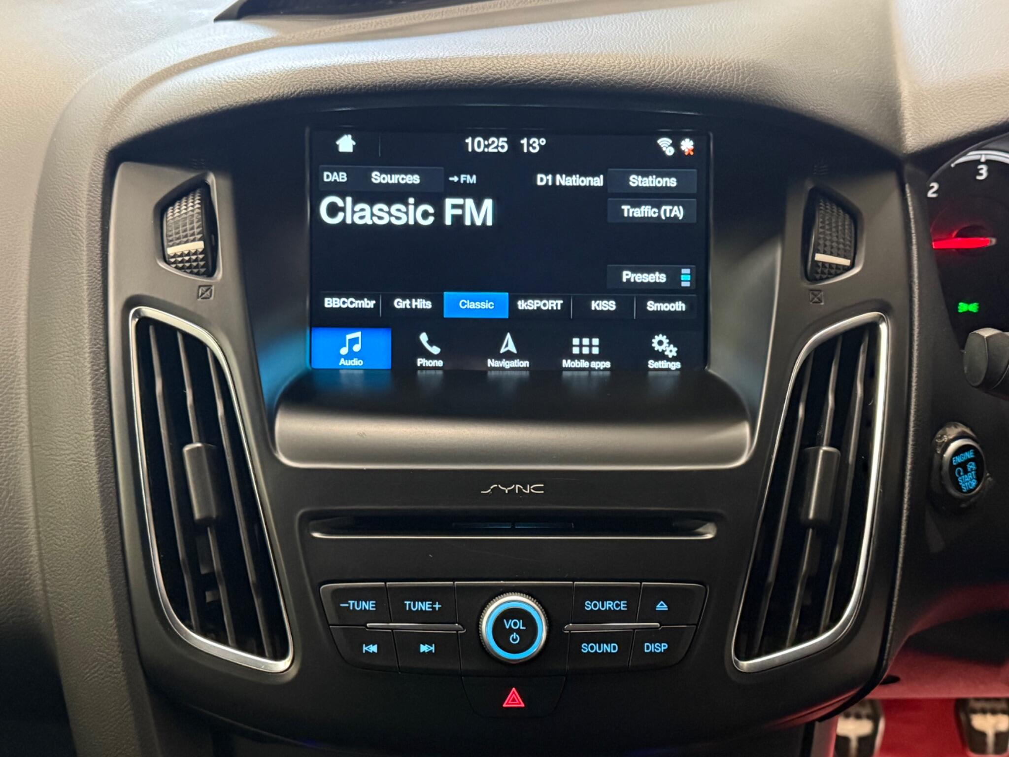 2017 Ford Focus - Image 38