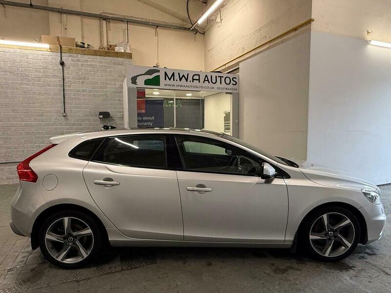 2015 Volvo V40 - Image 7