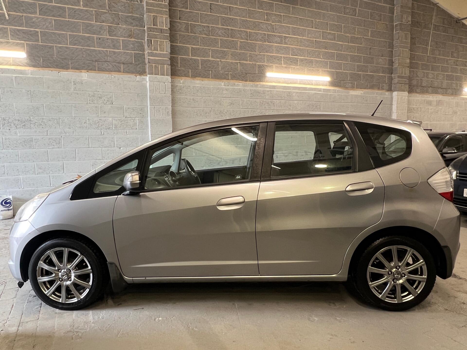 2010 Honda Jazz - Image 11