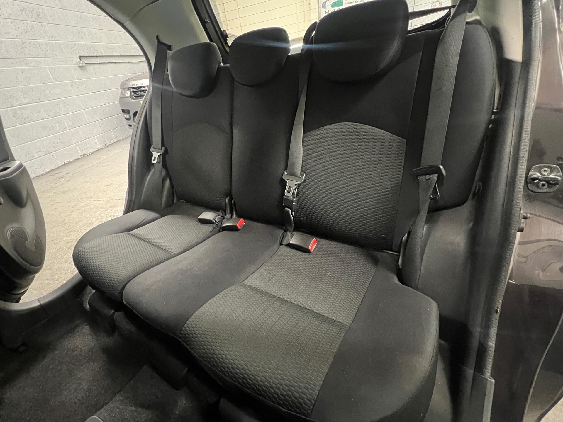 2012 Nissan Micra - Image 34